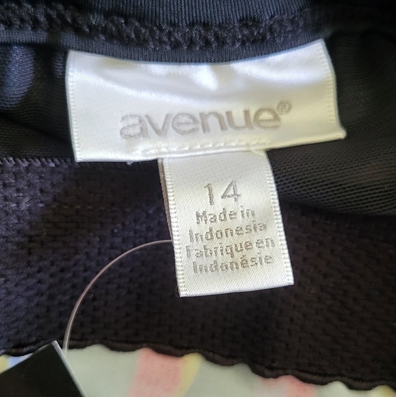 Avenue Color Prism Fly Away Tankini Swimsuit Top Size 14 - Picture 6 of 13